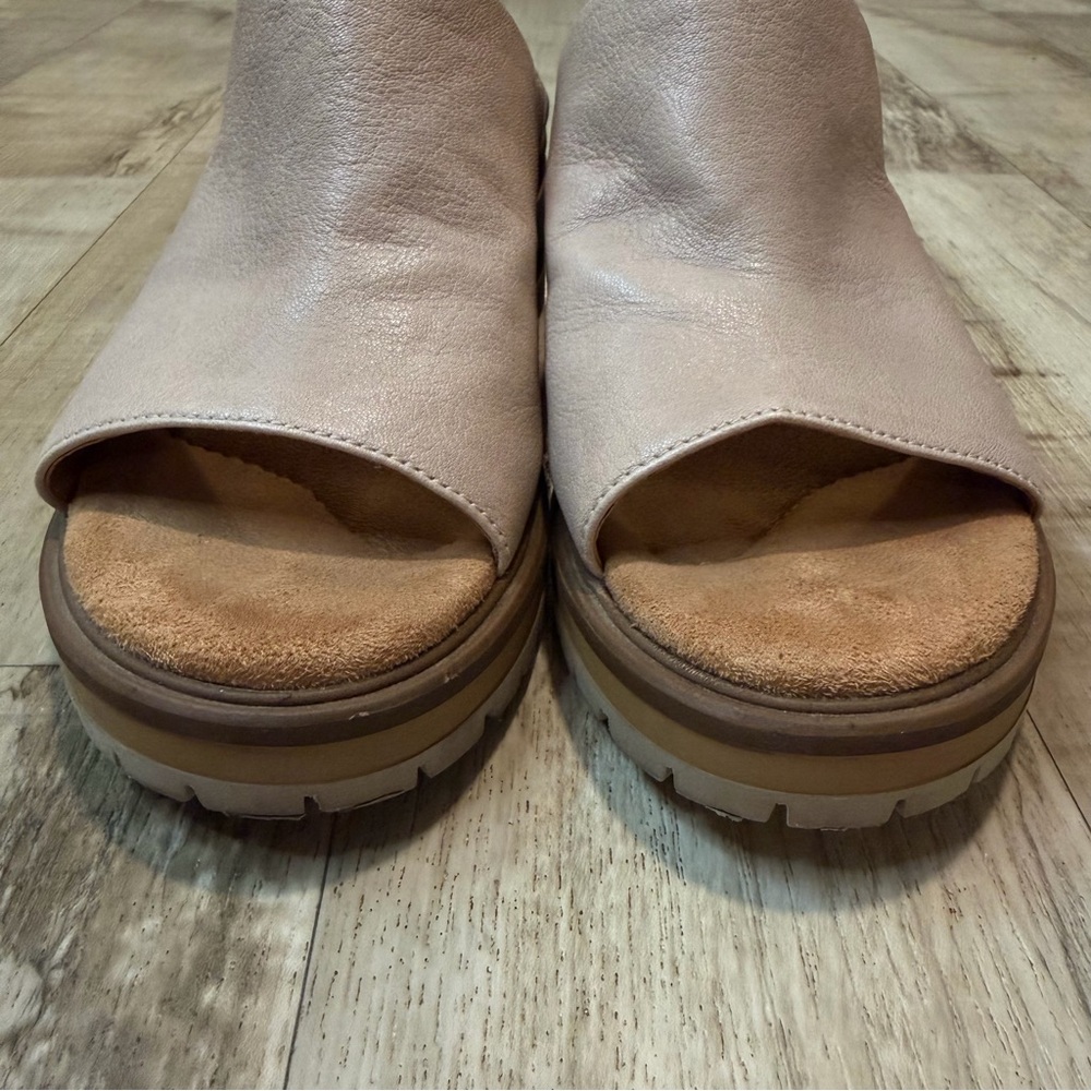 Salvia Harper Leather Platform Lug Sole Sandals 38 Chunky Slide Slip On Mule - Picture 3 of 9
